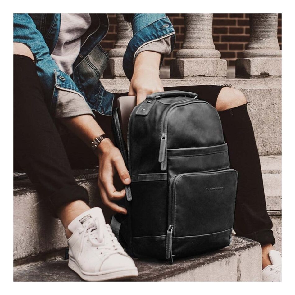 The Chesterfield Brand Rugzak Austin zwart | Wennekes.nl