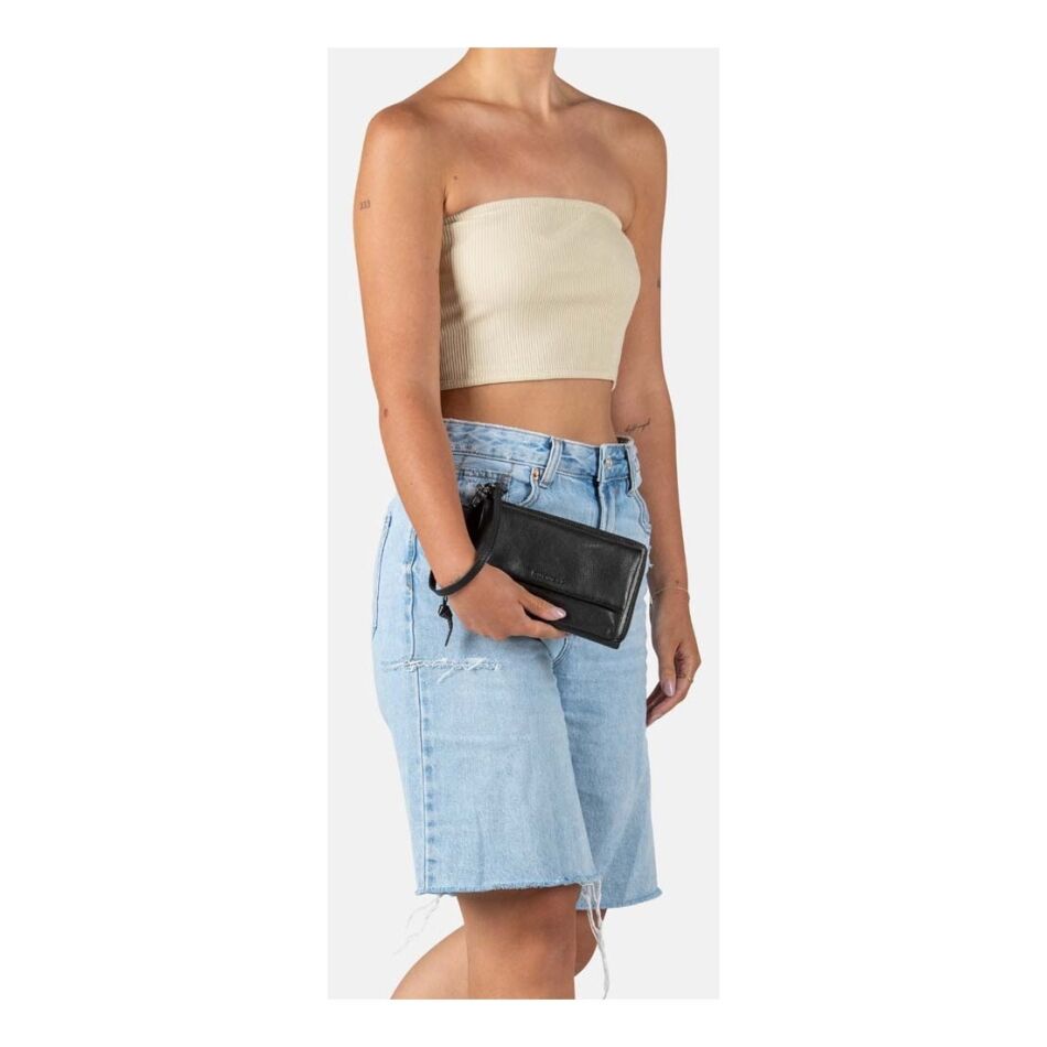 Burkely Just Jolie Phone Wallet Wide blauw | Wennekes.nl