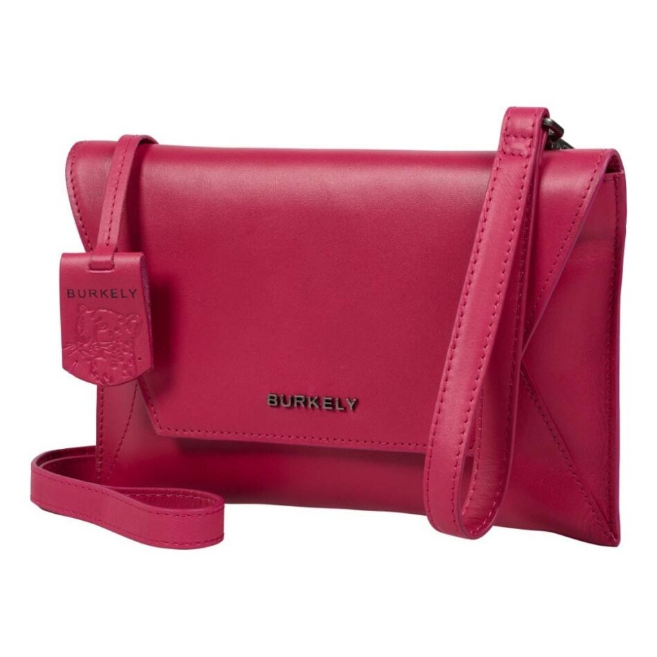 Burkely Nocturnal Nova Envelop Clutch Fuchsia | Wennekes