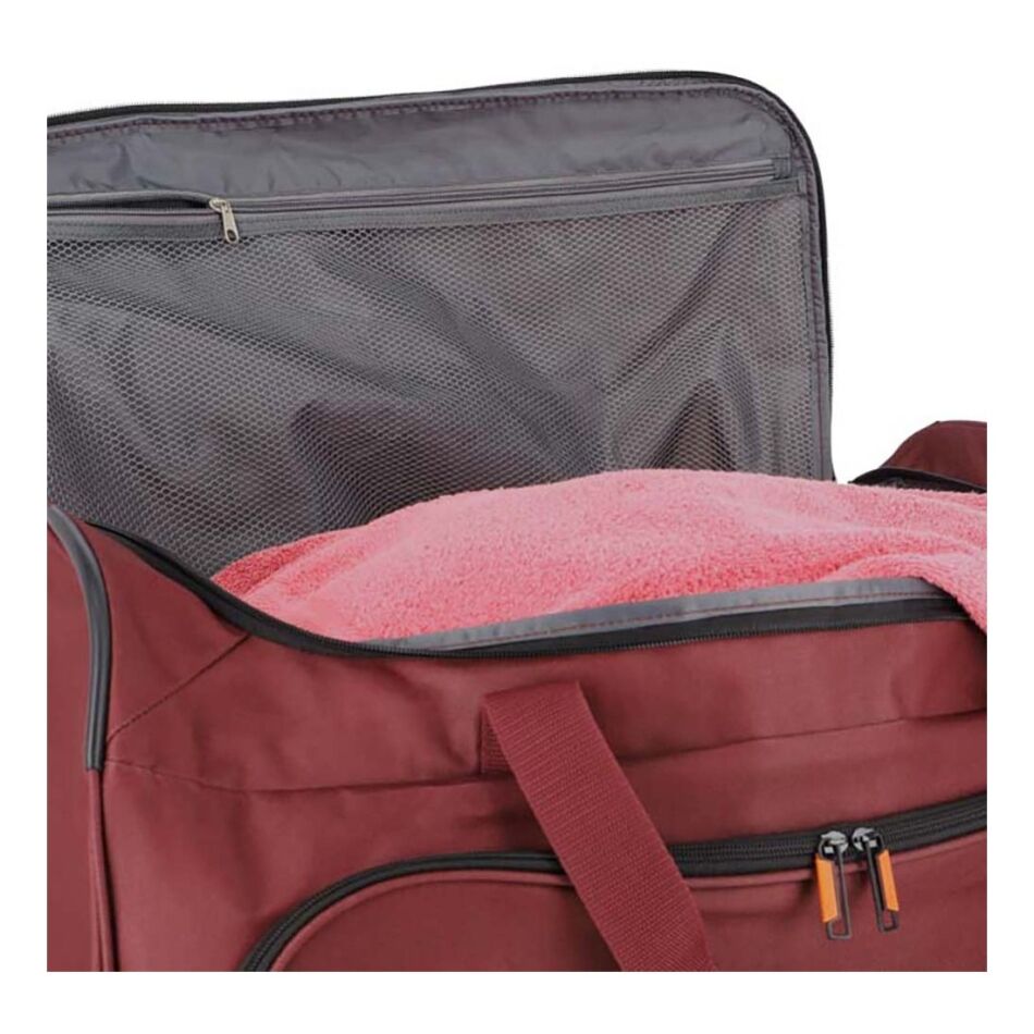 Travelite Basics Wheeled Duffle Dark Red | Wennekes