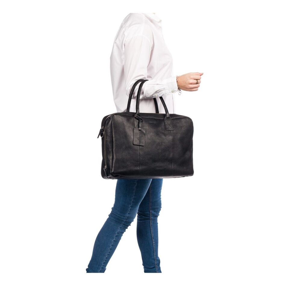 Burkely Antique Avery Worker 15,6 zwart | Wennekes.nl